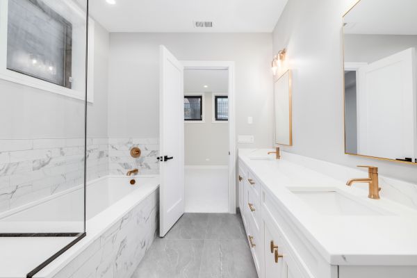 Cost of Bathroom Installation in Clayton
