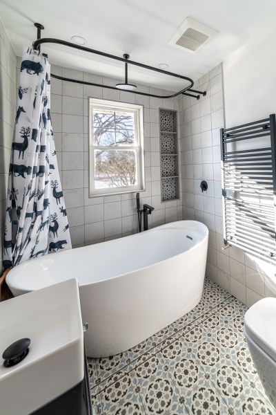 Cost of Bathtub Renovation in Clayton