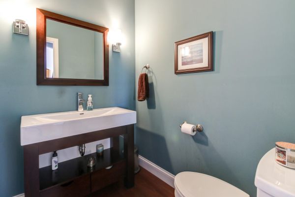 Cost of Powder Room Construction in Clayton
